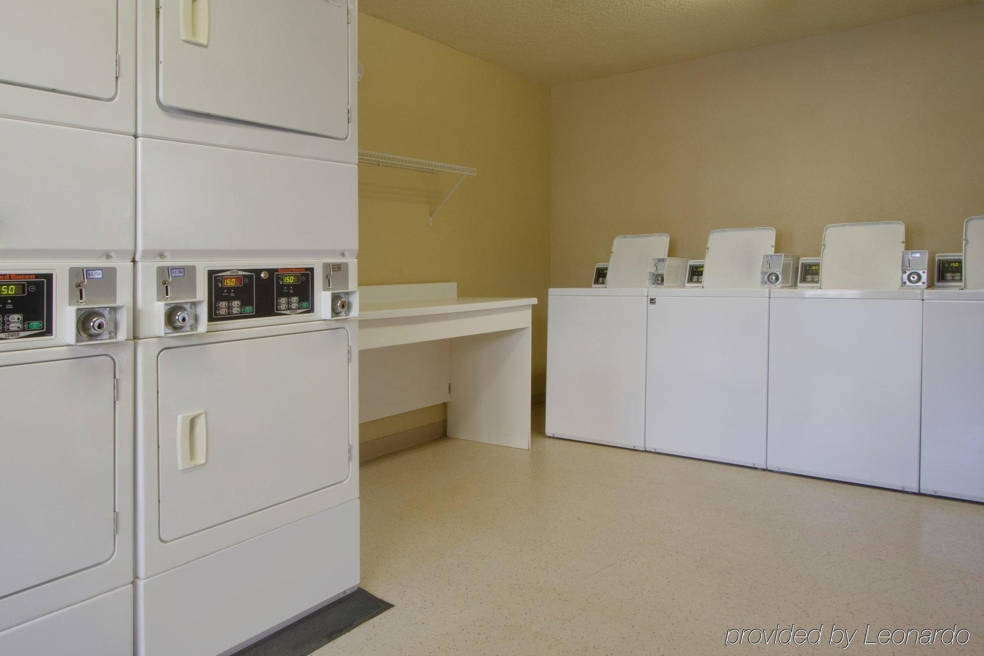 Extended Stay America Select Suites - Memphis - Cordova Екстериор снимка